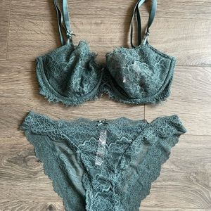 Victoria’s Secret Lingerie set